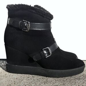 NWOT Aquatalia Fur Lined Booties Cameron Carlotta Suede Leather Wedge Heel Boot